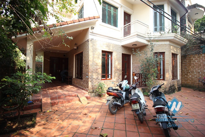 House for rent in Tay Ho district, Ha Noi, Near westlake